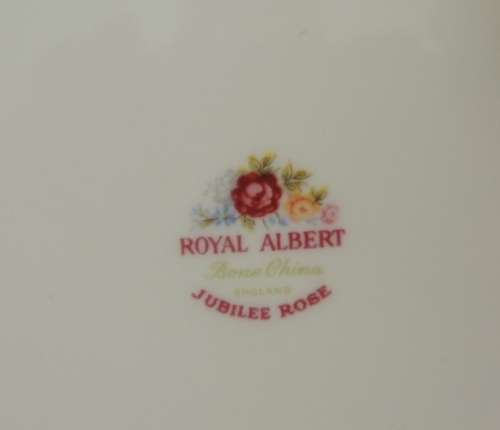 ROYAL ALBERT 22 PIECE TEA SET - "JUBILEE ROSE" - ABSOLUTELY ASTOUNDING