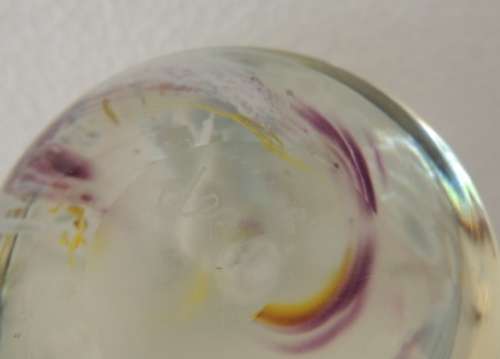 PAPERWEIGHT SIGNED DES '85 - 645 Grams