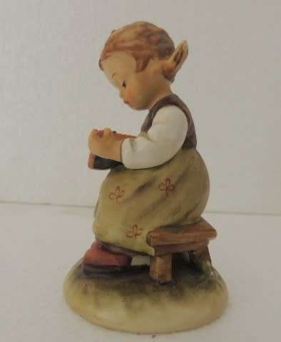 HUMMEL FIGURINE  - " BUSY STUDENT " # 367 DATED 1963