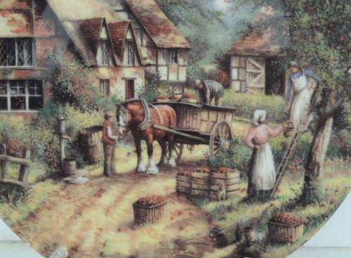 WEDGWOOD "COUNTRY DAYS" SERIES PLATE - "THE APPLE PICKERS" with COA