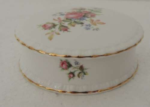 ROYAL ALBERT POWDER BOWL - "MOSS ROSE"