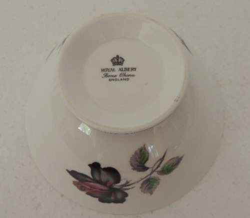 ROYAL ALBERT 21 PIECE TEA SET - "MASQUERADE" THIS WILL NOT BE LISTED AGAIN