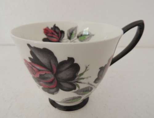 ROYAL ALBERT 21 PIECE TEA SET - "MASQUERADE" THIS WILL NOT BE LISTED AGAIN