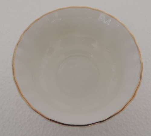 ROYAL ALBERT SMALL SUGAR BOWL - "WINSOME"