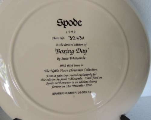 SPODE PLATE THE NOBLE HORSE CHRISTMAS COLLECTION - "BOXING DAY" BOXED WITH COA