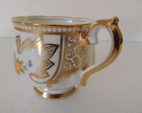 ROYAL ALBERT TRIO - UNNAMED - MAGNIFICENT