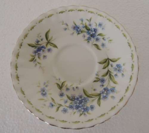 ROYAL ALBERT FLOWER OF THE MONTH TRIO JULY - "FORGET-ME-NOT"