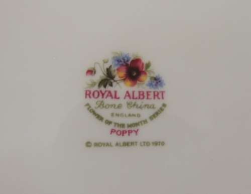 ROYAL ALBERT FLOWER OF THE MONTH TRIO AUGUST - "POPPY"