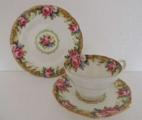 PARAGON 21 PIECE TEA SET - "TAPESTRY ROSE" , clearance sale