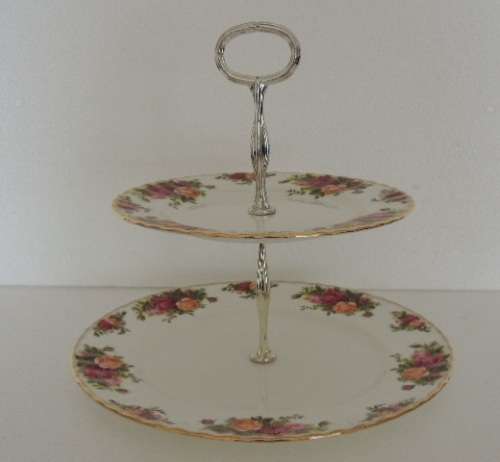 ROYAL ALBERT TWO TIER SERVER - "OLD COUNTRY ROSES"