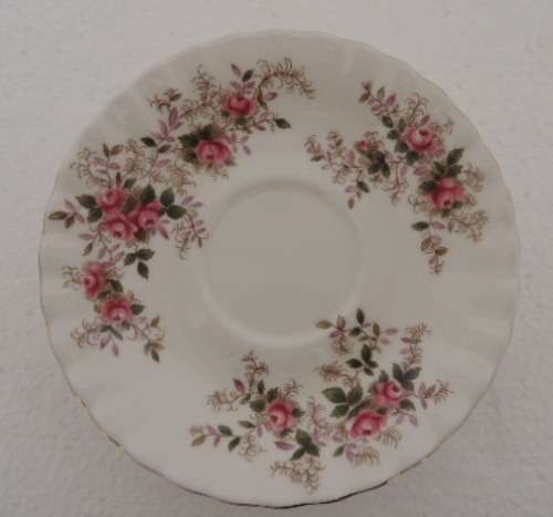 ROYAL ALBERT TEA SET WITH LARGE TEA POT - "LAVENDER ROSE" Reserved for MAGBEZ