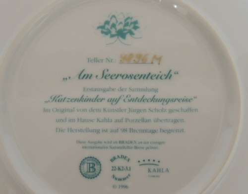JURGEN SCHOLTZ CAT PLATE - "AM SEEROSENTEICH", KAHLA GERMANY