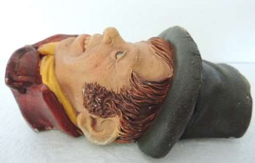 MAGNIFICENT CHALKWARE HEAD - "ARTFUL DODGER" by Legend Products