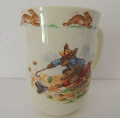 BUNNYKINS 4 ITEMS - MINT CONDITION