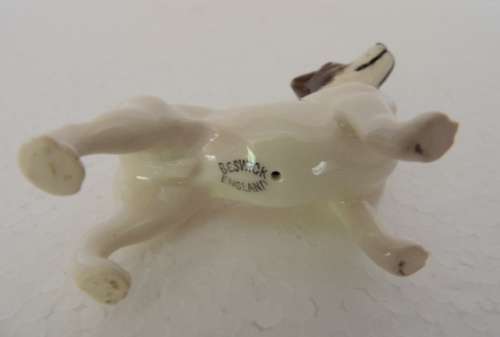 BESWICK JACK RUSSELL TERRIER STANDING # 3380