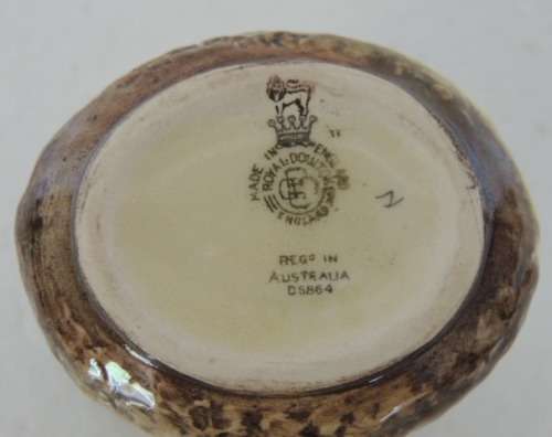 ROYAL DOULTON VASE AND PLATE