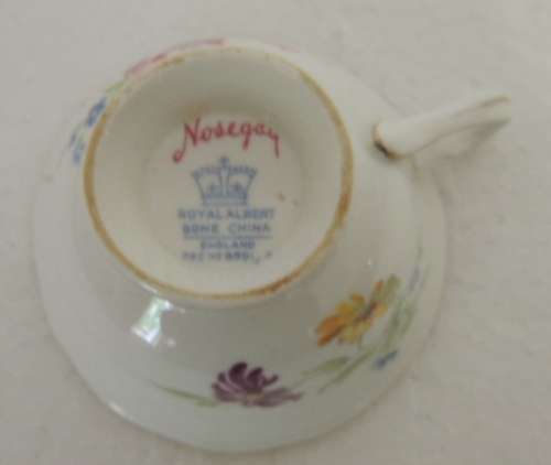 ROYAL ALBERT COFFEE DUOS X 6 - "NOSEGAY"