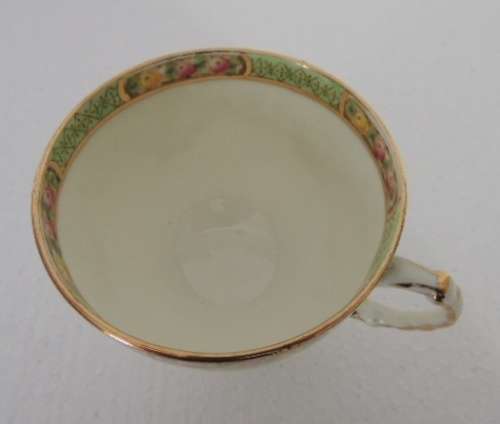 SUTHERLAND ENGLISH CHINA 26 PIECE TEA SET - PATTERN # 2492