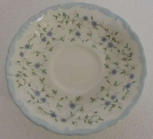 ROYAL ALBERT TRIO - "CAROLINE" 4 available