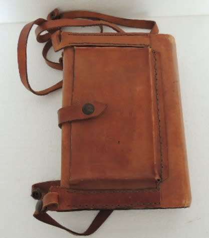 ROBERTS BIRDS OF SOUTH AFRICA LEATHER BOUND BOOK - McLACHLAN & LIVERSAGE