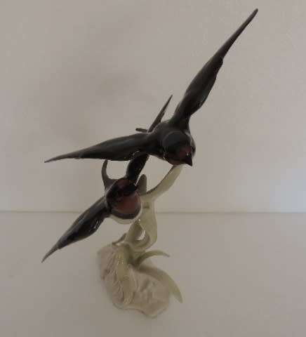 HUTSCHENREUTHER "SWALLOWS IN FLIGHT" - ABSOLUTELY EXQUISITE