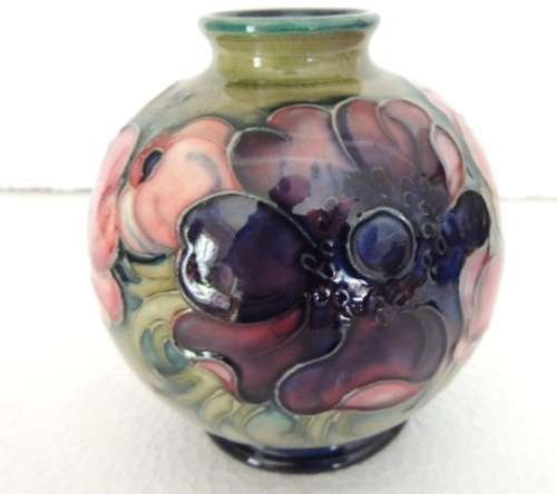 MOORCROFT "ANEMONE" VASE - absolute bargain