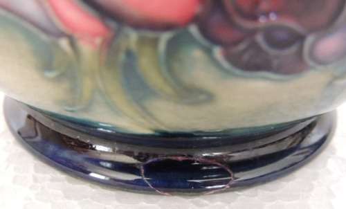 MOORCROFT "ANEMONE" VASE - absolute bargain
