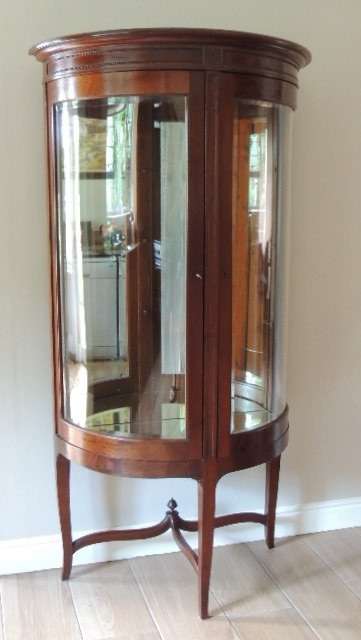 EDWARDIAN MAHOGANY DISPLAY CABINET