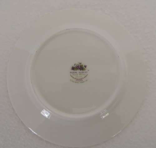 ROYAL ALBERT FLOWER ON THE MONTH TRIO - FEBRUARY