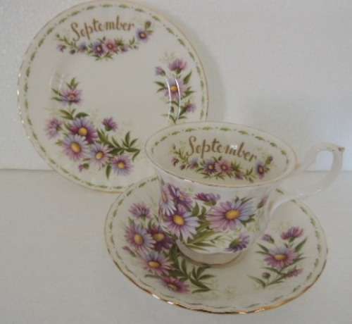 ROYAL ALBERT FLOWER ON THE MONTH TRIO - SEPTEMBER