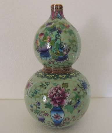 EXQUISITE CHINESE DOUBLE GOURD VASE