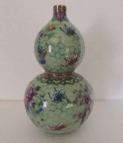 EXQUISITE CHINESE DOUBLE GOURD VASE