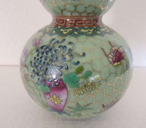 EXQUISITE CHINESE DOUBLE GOURD VASE