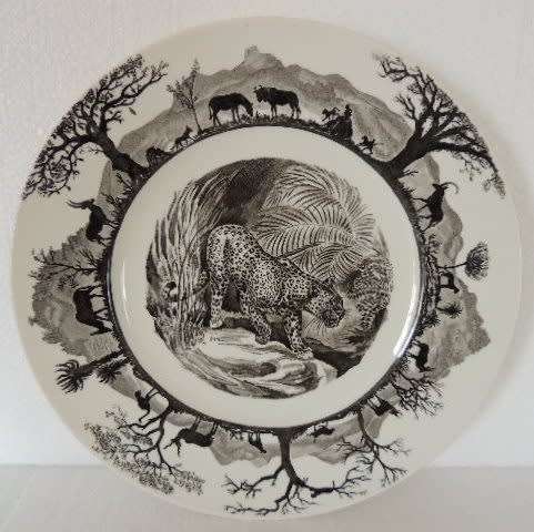 WEDGWOOD KRUGER NATIONAL PARK "LEOPARD" PLATE