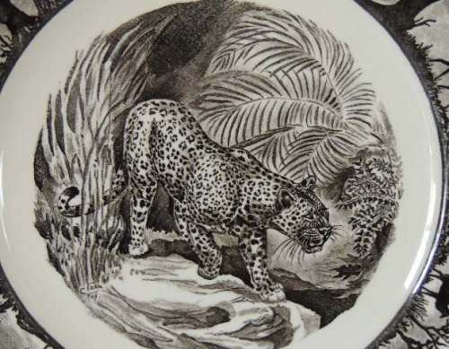 WEDGWOOD KRUGER NATIONAL PARK "LEOPARD" PLATE