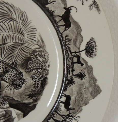 WEDGWOOD KRUGER NATIONAL PARK "LEOPARD" PLATE
