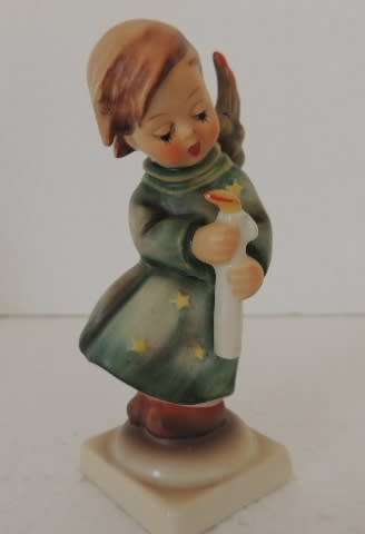 HUMMEL FIGURINE  - HEAVENLY ANGEL 21/0