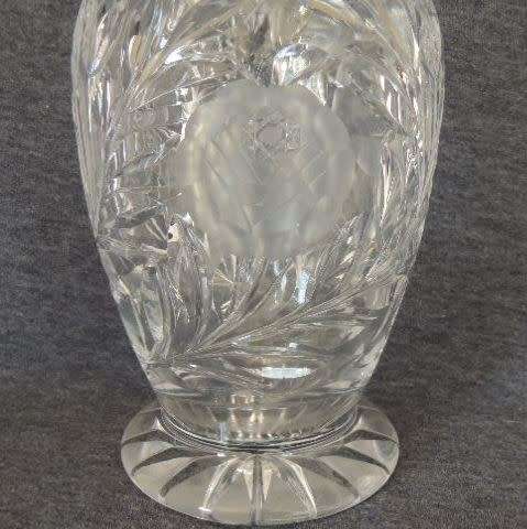 ROSE CUT DECANTER - MAGNIFICENT