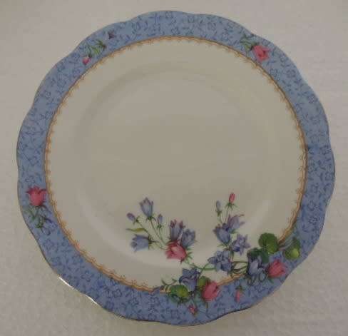 COLLECTION OF ROYAL ALBERT PIECES