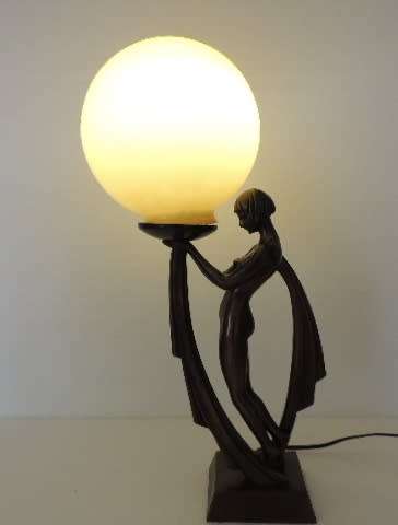 ART DECO STYLE LAMP - PERFECT WORKING CONDITION