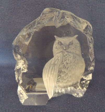 MATS JONASSON OWL PAPERWEIGHT - SIGNED reserved for Tori 16