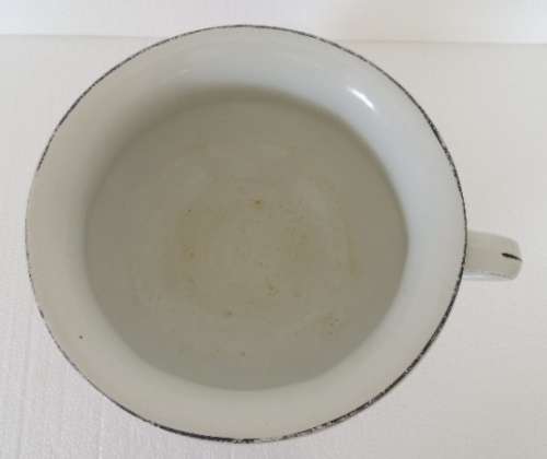 CHAMBER POT -  HOLKIRK WARE H & K TUNSTALL