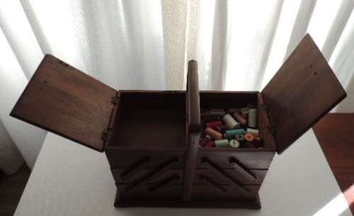 TEAK ORGANISER, last listing