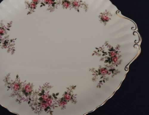 Royal Albert Cake Server - LAVENDER ROSE