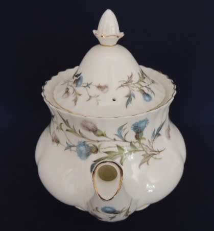 ROYAL ALBERT BRIGADOON TEASET 22 PIECES