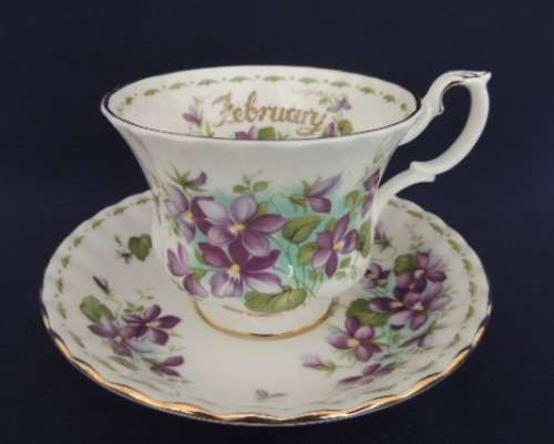 Royal Albert Flower Of The Month Duo - `FEBRUARY` VIOLETS
