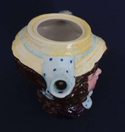 Beswick Teapot  `DOLLY VARDEN`