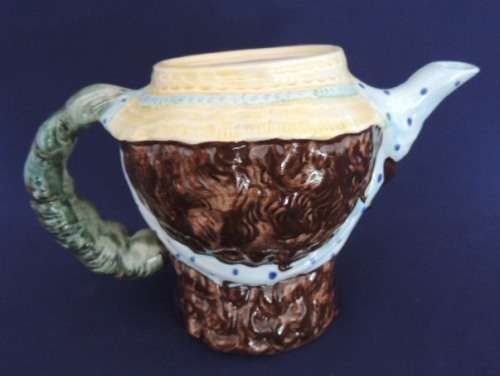 Beswick Teapot  `DOLLY VARDEN`