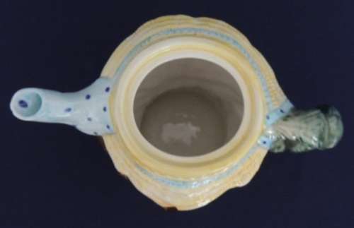 Beswick Teapot  `DOLLY VARDEN`