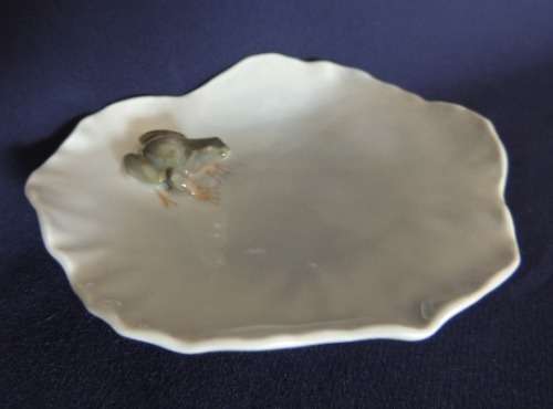 Royal Copenhagen Trinket Dish - Frog On Lily Pad # 2477
